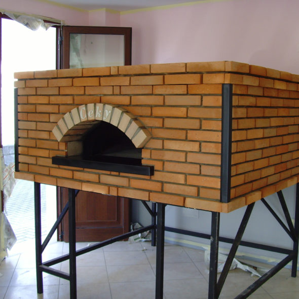 Печь для пиццы на дровах CEKY S120 квадратная фронт красный кирпич