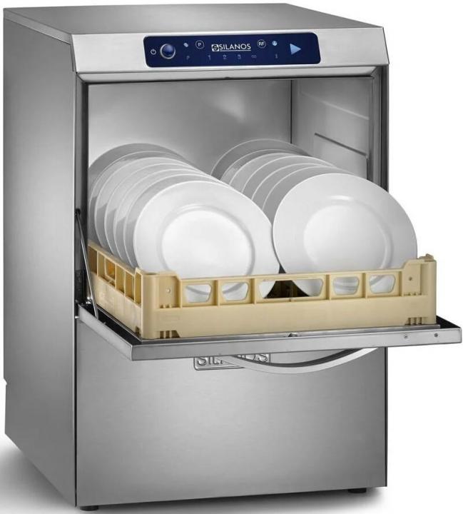 Посудомоечная машина с фронтальной загрузкой Silanos N700 DIGIT с дозаторами и помпой