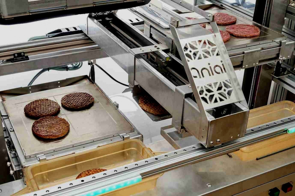 Aniai_AlphaGrill_Hamburger+Cooking+Robot.jpg
